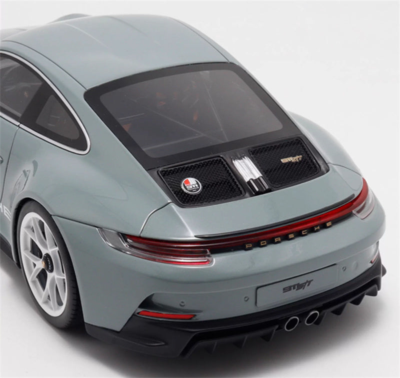 1:18 PORSCHE 911 992 S/T Green GT SPIRIT w/ display box Limited Edition 504PCS ONLY Resin Car Model
