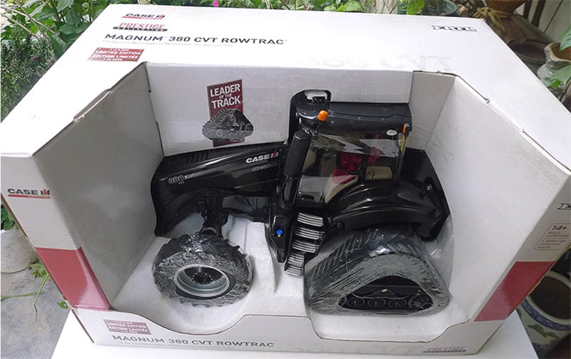 ERTL CASE IH Magnum 380 CVT Rowtrac Agricultural tractor black Limited Edition 2500PCS ONLY 1:16 Truck Pre-built Model