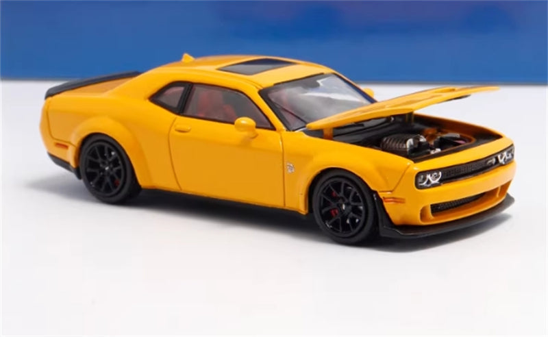 1:64 Dodge Challenger SRT Hellcat Limited Edition 699pcs ONLY Yellow Stance Hunters DIECAST Model