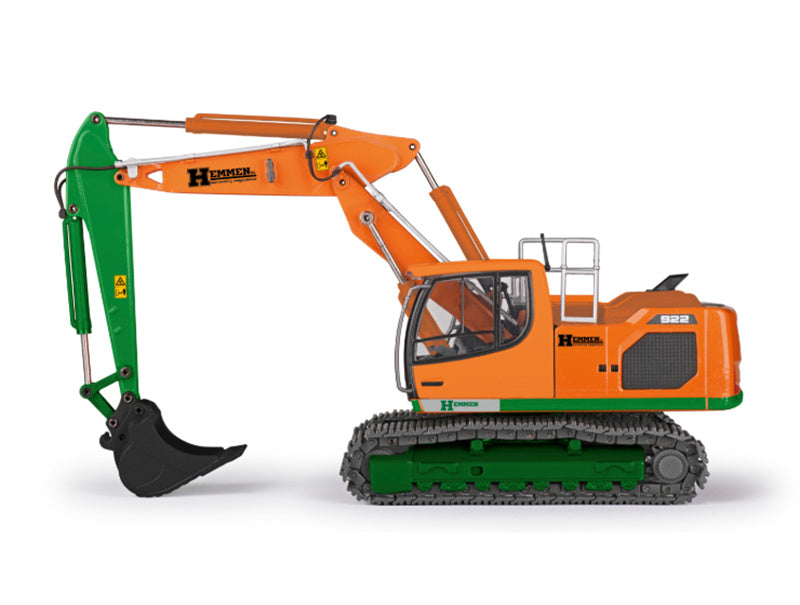 Conrad LIEBHERR HEMMEN R 922 Excavator 1:50 Truck Pre-built Model