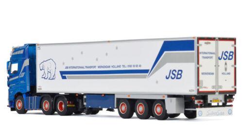 WSI MB ACTROS MP4 GIGA SPACE 6X2 TWINSTEER REEFER TRAILER-3 AXLE 1/50 Pre-built view4