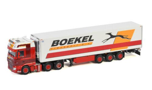 WSI DAF XF SUPER CAB MY2017 6X2 TWINSTEER REEFER TRAILER-3 AXLE 1:50 Model view2