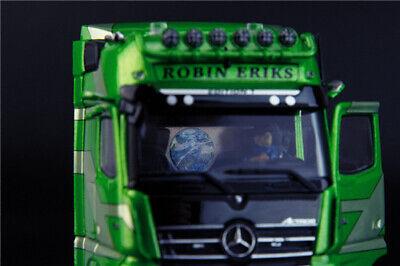 IMC MB 4x2 LIMITED SPECIAL SHOWTRUCK Robin Eriks Open Door 1/50 Truck Pre-built view4