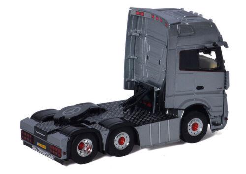 WSI MERCEDES-BENZ ACTROS MP5 GIGA SPACE 6X2 TWINSTEER cab 1/50 Truck Model view2