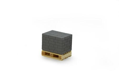 TEKNO Pallet with grey bricks 1/50 Resin Truck Pre-built Model view2