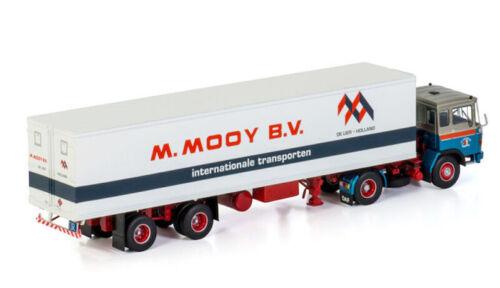 WSI DAF 2600 4X2 REEFER TRAILER - 2 AXLE MOOY LOGISTICS 1:50 DIECAST Truck view2