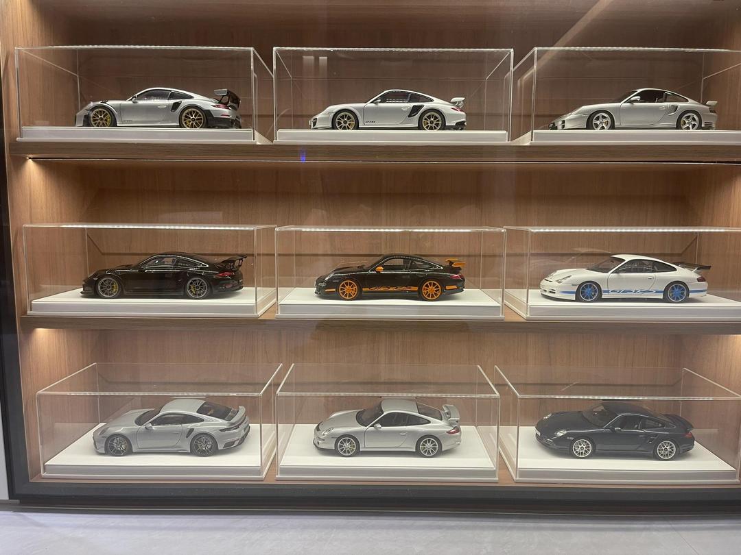 1:18 Porsche 911 GTS & Turbo diecast model collection from Scale Metals 