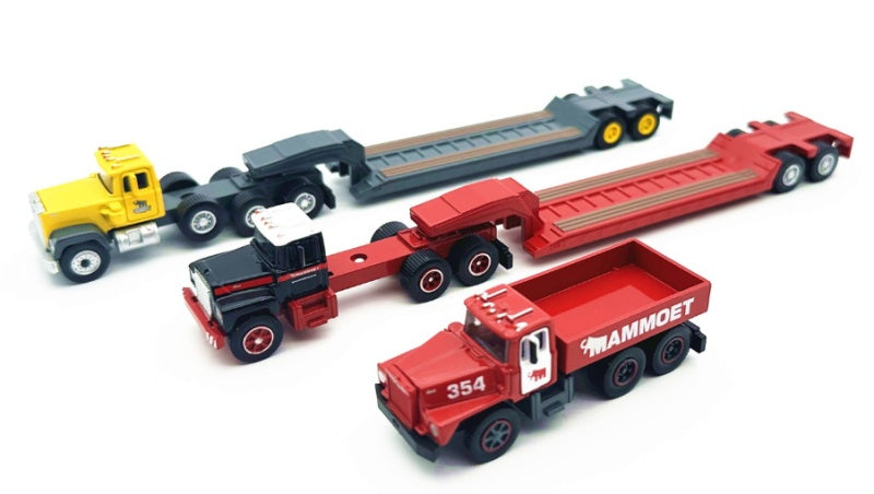 1:87 MACK   Siks Scale Models Trucks Set  DIECAST Model
