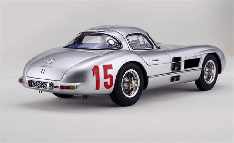 CMC Mercedes Benz 300 SLR Uhlenhaut Coupe GP Sweden 1955 #15 silver Limited Edition 1:18 Car Pre-built Model view6