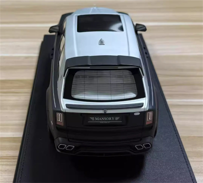 1:18 Rolls Royce Cullinan Matte black silver dual VMB Resin Car Model view6