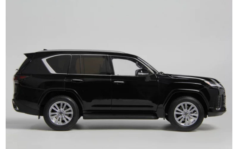 1:18 Lexus LX600 Black LCD MODELS DIECAST Truck Model