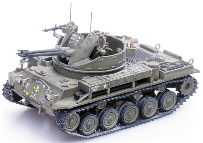 PANZERKAMPF M42 Duster.Vietnam II Field Force 5th Battalion 2nd Field Artillery Regiment 1:72 Tank Pre-built Model