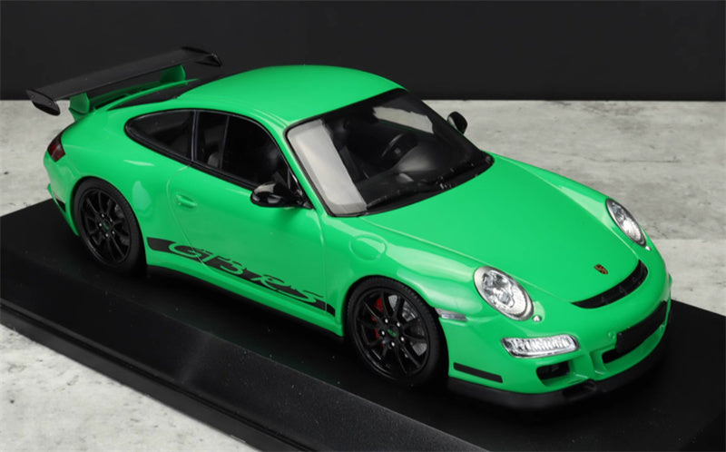 MINICHAMPS Porsche 911 GT3 RS dark green 1:18 Car Pre-built Model view6