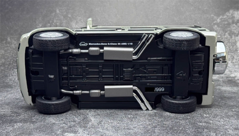 OTTO Mercedes Benz G55 AMG 2003 silver Limited Edition 1:18 Car Pre-built Model view3