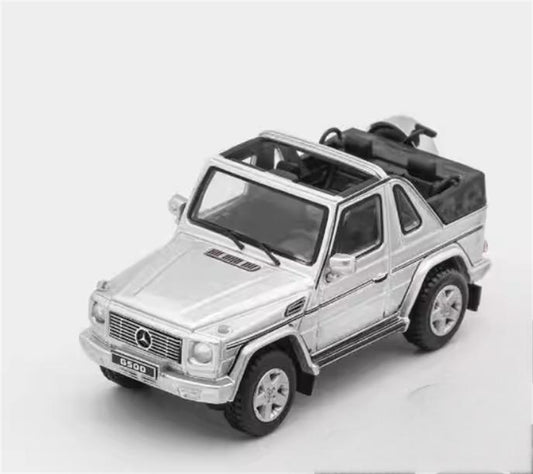 GCD Mercedes benz G500 two-door short-wheelbase convertible off-road with roof comes with 4 tires Silver LHD 1:64 Car Pre-built Model view1