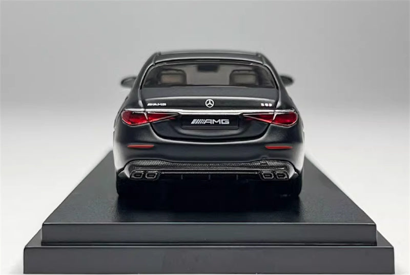 Almost Real Mercedes - AMG S 63 E Performance 2023 Night black magno 1:64 Car Pre-built Airliner Model Display view6