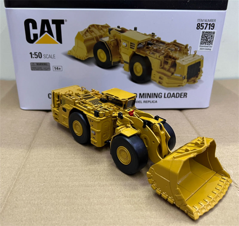 CATERPILLAR R2900 XE Underground mining Loader Yellow 1:50 Truck Pre-built Model