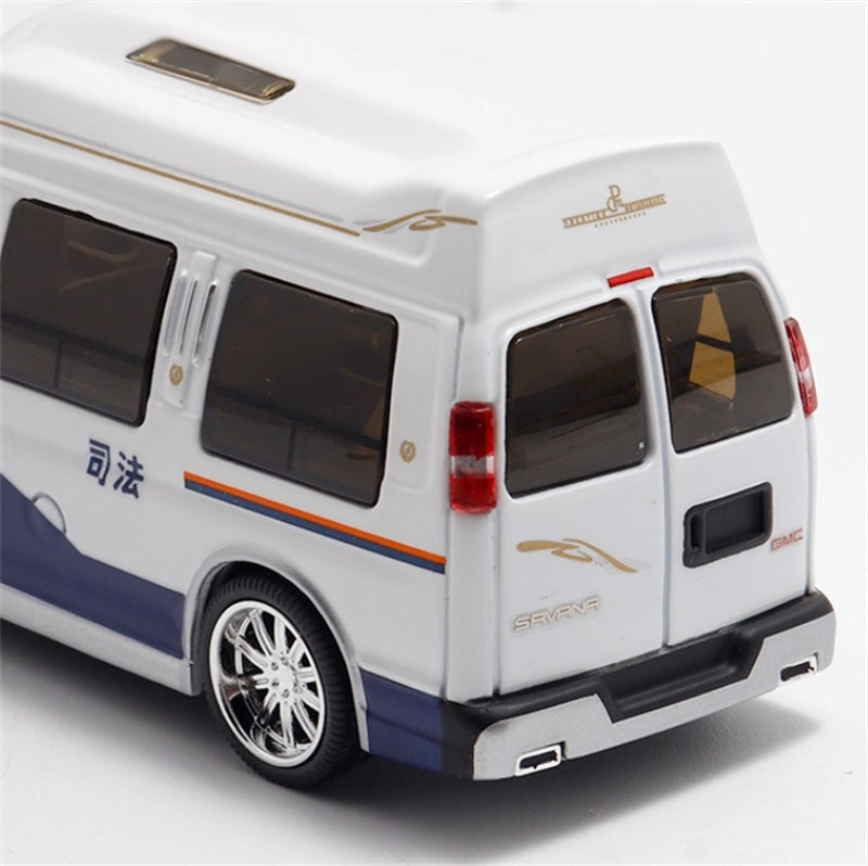 1:64 GMC Savana Business RV White GOC & The Art of Model DIECAST Limited Edition 199pcs ONLY Model