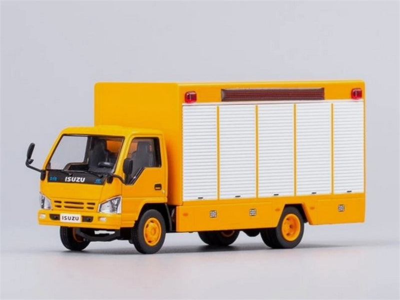 GCD Isuzu N Series REWARD 4K engineering vehicle Yellow LHD 1:64 Truck Pre-built Model view1