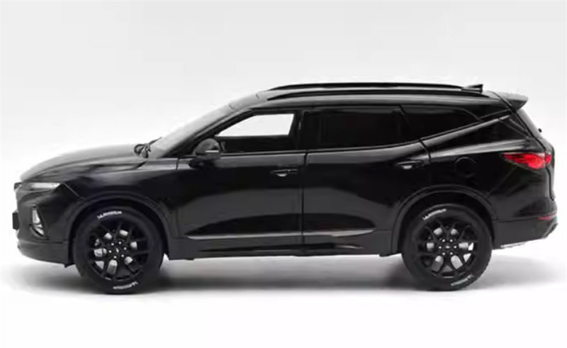 SAIC Chevrolet Blazer RS SUV black 1:18 Car Pre-built Model view4
