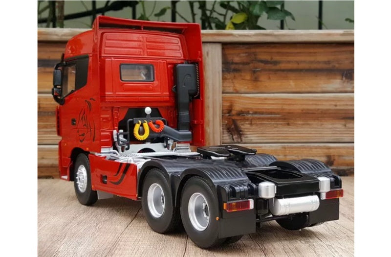 BAHMAN EMPPower Tractor Truck Red 1:24 Truck Pre-built Airliner Model Display view2