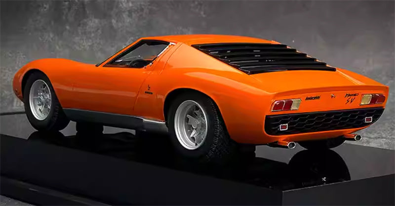 AMALGAM Lamborghini Miura P400 SV orange 1:18 Car Pre-built Model view5
