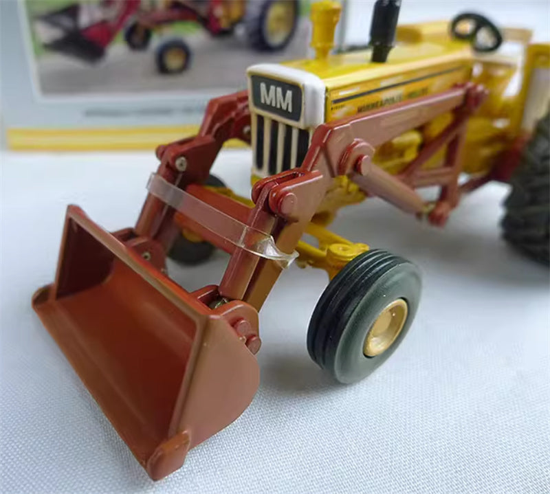SpecCast Toy Tractor Times MM G750 With Loader Duals yellow 1:64 Truck Pre-built Model