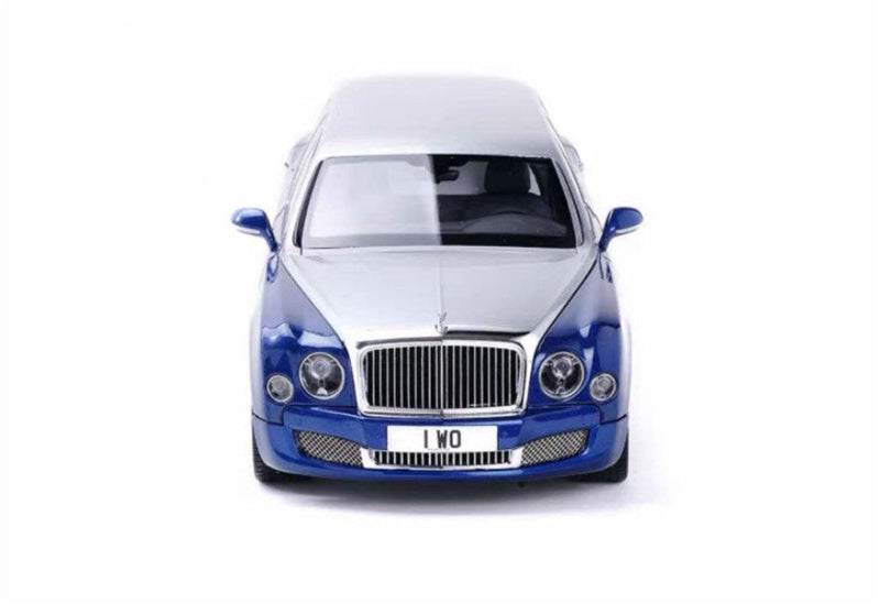 Almost Real BENTLEY Mulsanne Extended Version Silver Blue 1/18 DIECAST CAR