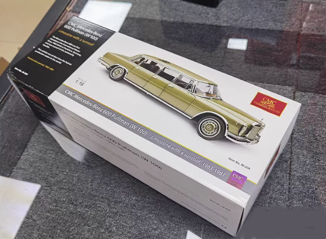 CMC Mercedes Benz 600 Pullman （W 100） gold 1:18car Pre-a Model