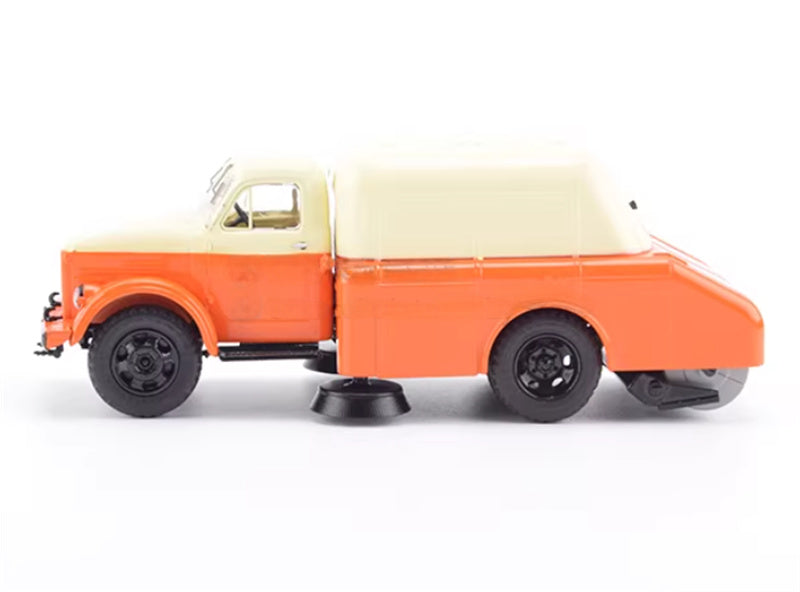 StartScaleModels Soviet Moscow PU-20 (GAZ-51A) Road Cleaning Truck 1:43 Truck Pre-built Airliner Model Display view3