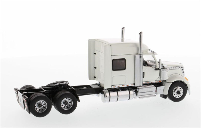 CATERPILLAR  International LoneStar Sleeper American version White Tandem Prime Mover Tractor Truck 1:50 Truck Pre-built Model