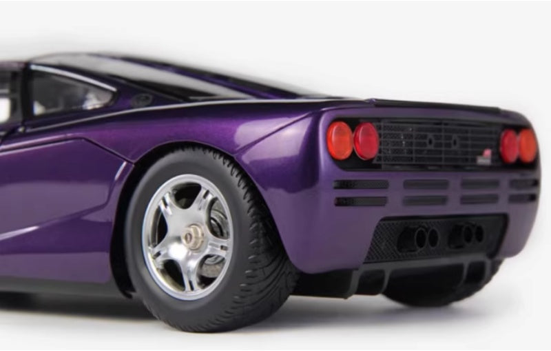 1:18 McLaren F1 XP5 LCD Purple Diecast Model view7