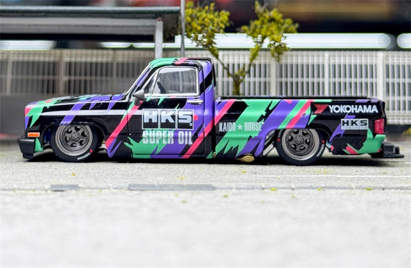 KaidoHouse x MiniGT Chevrolet Silverado Kaido HKS V1 pickup truck color box packaging 1:64 Truck Pre-built Model view4