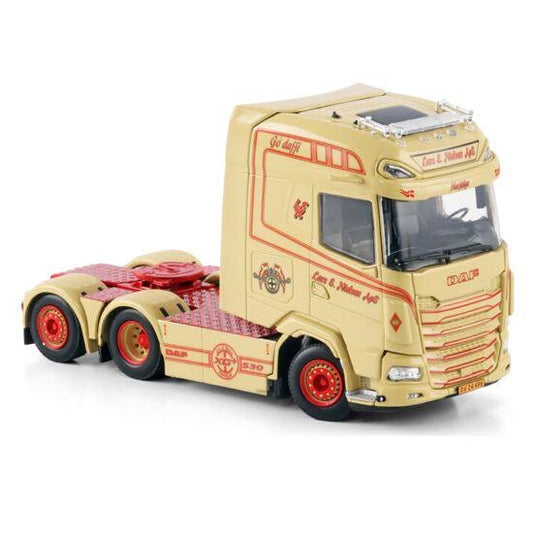 1:50 DAF LARS E. NIELSEN XG + 6X2 WSI   DIECAST Model