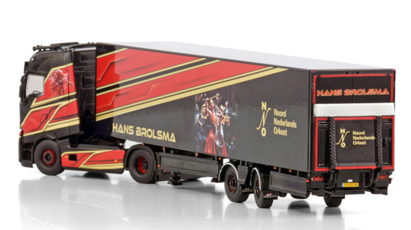 WSI RENAULT TRUCKS T HIGH EVO 4X2 BOX TRAILER - 2 AXLE Hans Brolsma 1:50 Truck Pre-built Model