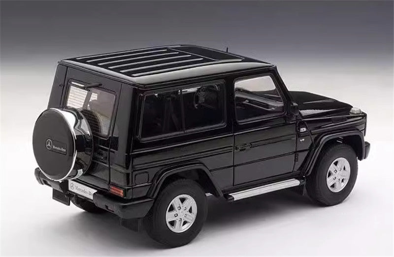 Autoart Mercedes Benz G 500 1998 black 1/18 DIECAST CAR