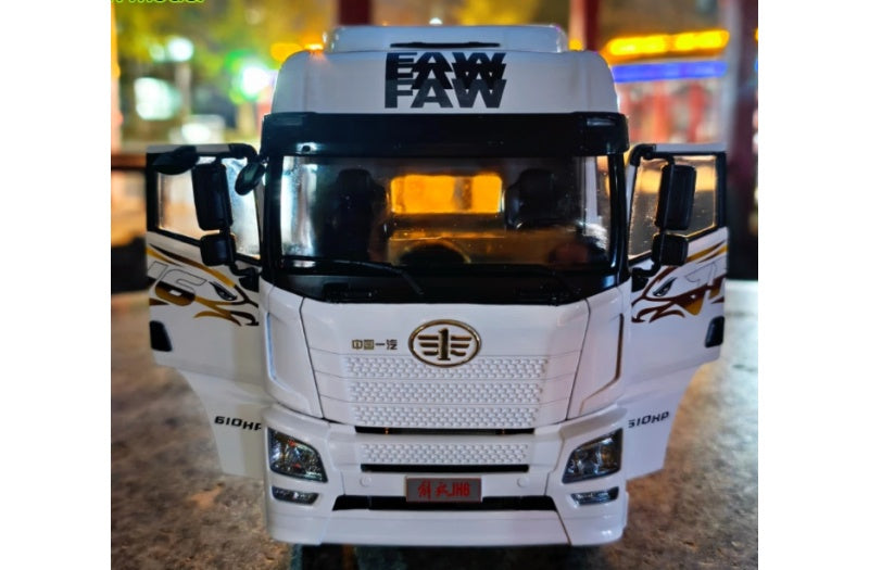 FAW Jiefang JH6 tractor White Overseas Edition 1:24 Truck Pre-built Airliner Model Display view6