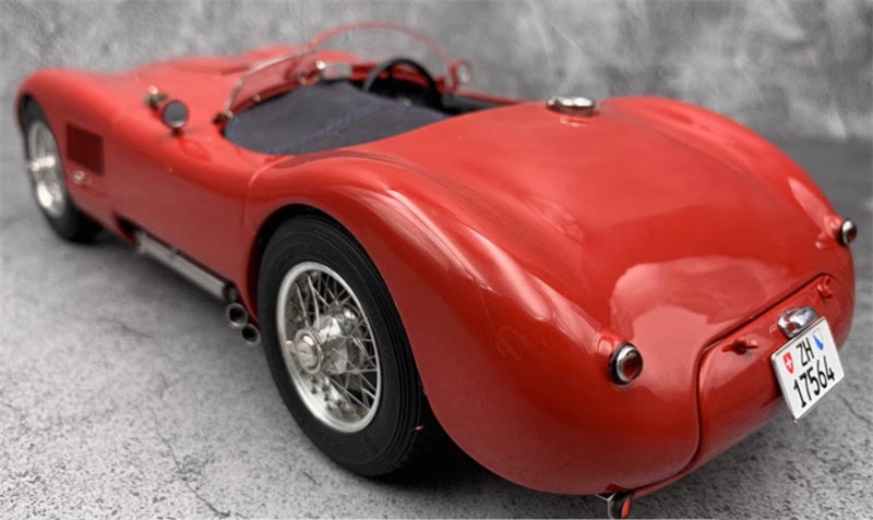 CMC Jaguar C-type XKC 023 1952 red Limited Edition 1000PCS ONLY 1:18 Car Pre-built Model view4