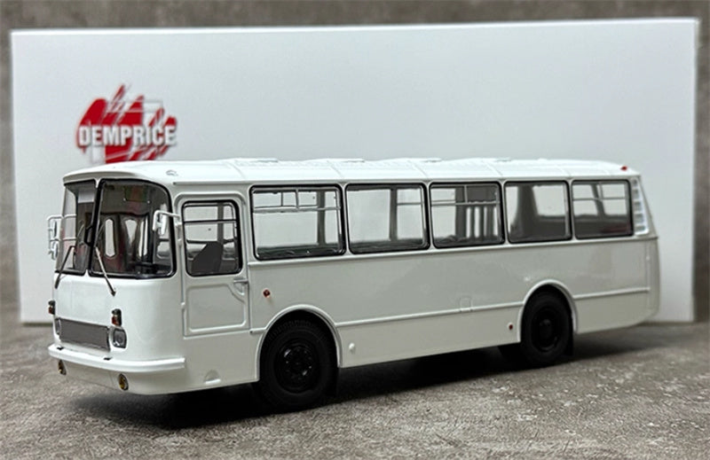 DEMPRICE Russian 695 Bus white 1:43 Bus Pre-built Model view1