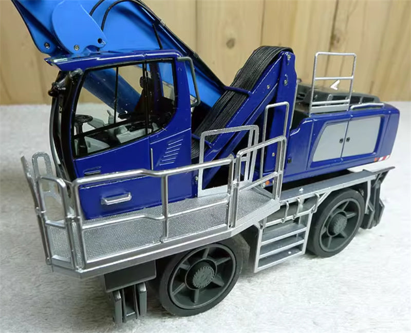 NZG  Liebherr  LH 80 M grab excavator  Ocean Traders blue 1:50 Truck Pre-assembled Model Display