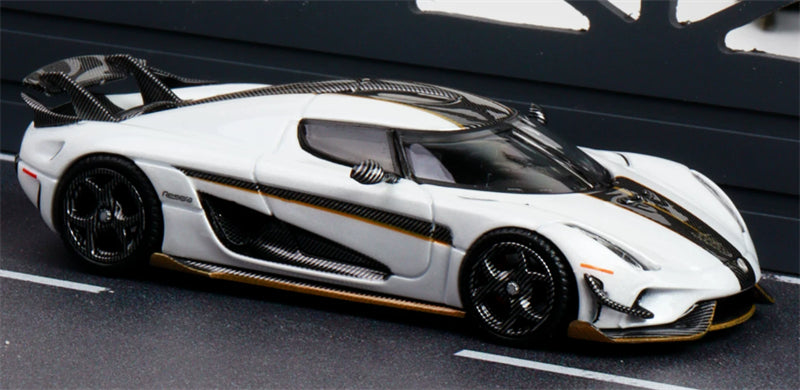 1:64 Koenigsegg Regera Carbon fiber pearl white SC ART DIECAST Civil Car Model