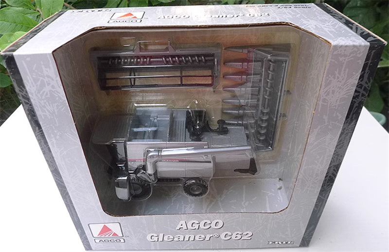 ERTL AGCO Gleaner C62 agricultural Combine out of print silver 1:64 Truck Pre-built Model