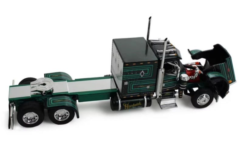 1:64 Peterbilt 359 DCP Green Diecast Model view4