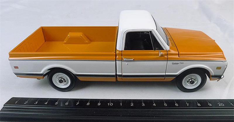 First Gear Chevrolet C-10 Pickup orange 1:25 Car Pre-built Model
