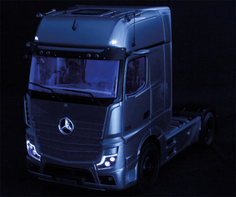 NZG Mercedes Benz Actros GigaSpace 4X2 Truck Lorry Tractor Edition 3 silver 1:18 DIECAST Truck Lorry