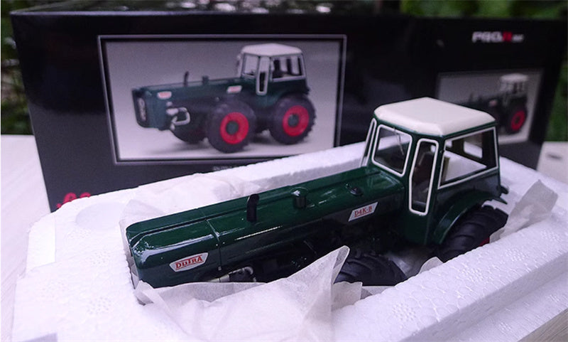 SCHUCO Dutra D4K tractor blackish green Limited Edition 1000PCS ONLY 1:32 Truck Pre-built Model