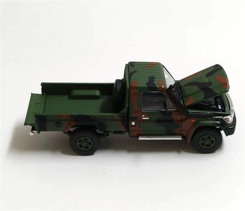 RHINO MODEL Toyota Land Cruiser LC79 military green Pickup Truck 1:64 Truck Pre-built Model view3