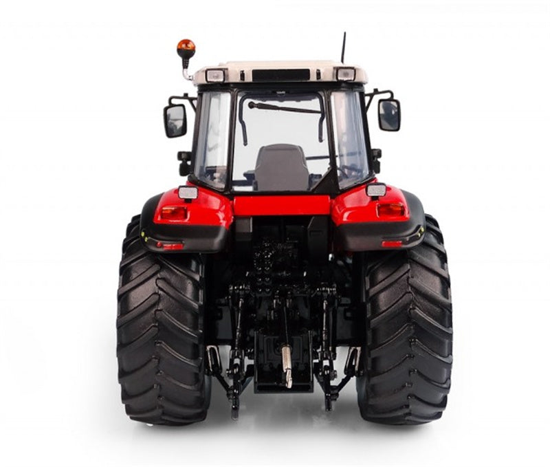 Universal Hobbies Massey Ferguson 8250 Agricultural tractor 1:32 Truck Pre-built Model