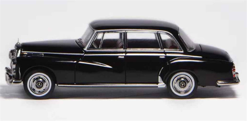 GFCC Mercedes Benz 300D 1959 classic car Black LHD 1:64 car Pre-built Model view3