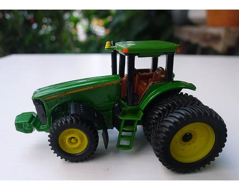 1:64 8520 6WD ERTL Green DIECAST Model